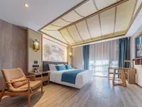Mehood Lestie Hotel (Shanghai Zhuanqiao Wanda) Hotels near Watsons (Meilong New Metropolis Branch)