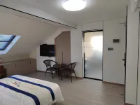 Sea fishing quiet house home stay