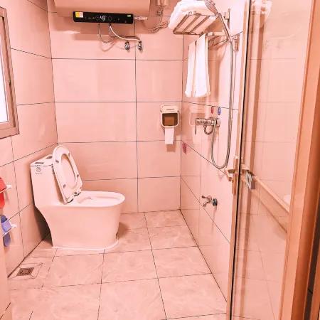 Longyan Haolaiwu Hotel