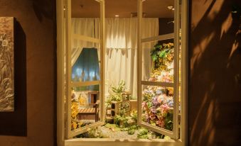 Elong ME Hotel (Yangjiang Transportation Hub Jinshan Road)