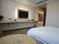 Xinhui International Grand Hotel - 2-Star