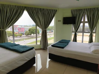 M & N Hotel Hotels in Rasah