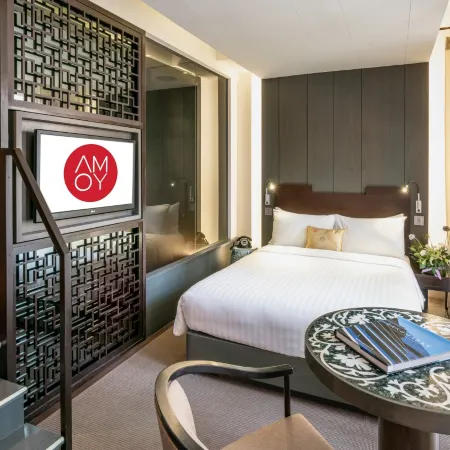 AMOY by Far East Hospitality Отели рядом с достопримечательностью «Станция метро Raffles»