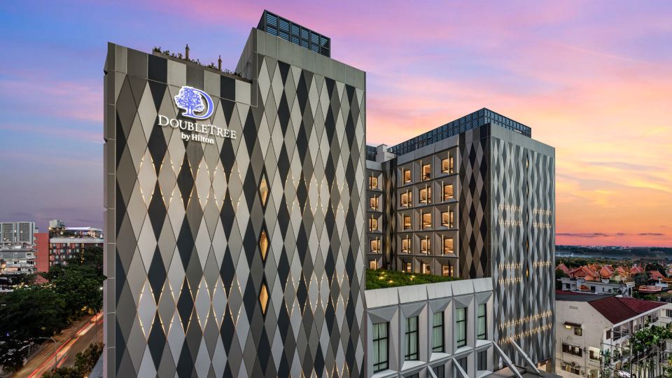 DoubleTree by Hilton Vientiane