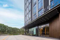 Lanyue Oriental Hotel (Dongguan Songshan Lake Dalang Metro Station Branch) - 로맨틱