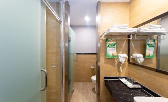 Shankee Hotel (Neijiang Hongxing Meikailong)