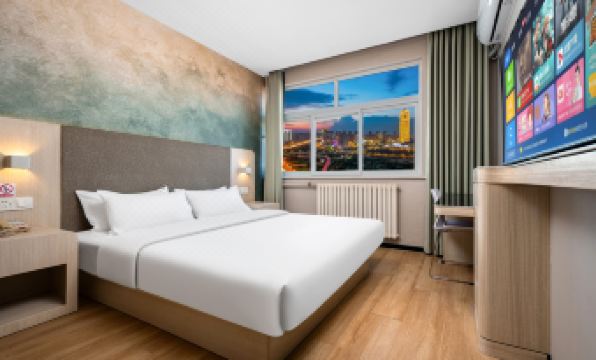 LE JU Hotel (Zhengzhou Zhongzhou Avenue Zhongyuan International Exhibition Center)