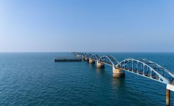 Radisson RED Beihai Weizhou Island