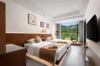 Runisuoyuan Smart Hotel (Wudang Mountain Scenic Area Ticket Office) Hotels in Danjiangkou