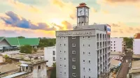 Paramount Palace Hotel Dannok Hotels in Sadao