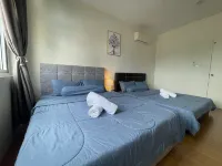 Comfy Homestay | River View | Kuching | 4 pax - balcony
