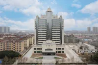JI Hotel (Zaozhuang Guangmingxi Road) Отели рядом с достопримечательностью «Школа Цзянчжуан»