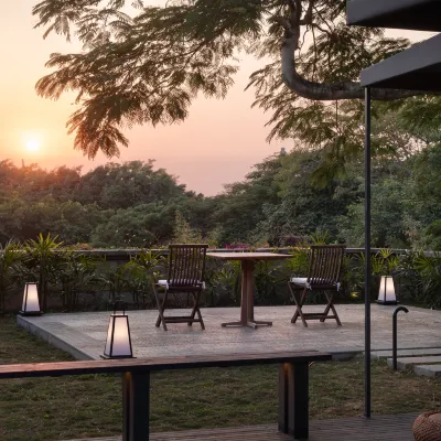LIVINGSENSE Yinxi Shiwai Hotel Hotels near Gulangyu