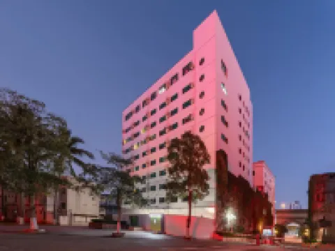 Veroia Hotel Hotels near Jinniuling Park