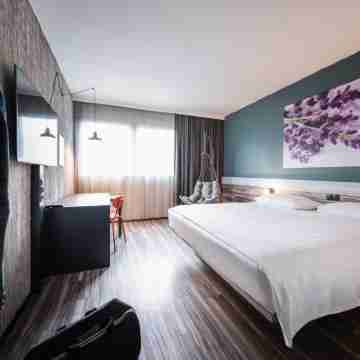 Ibis Styles Linz Rooms