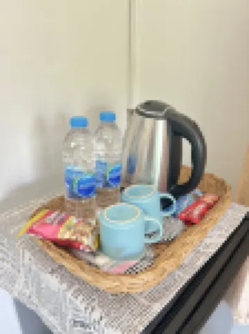 반톤롬 수완나품