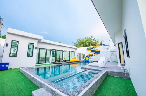 Level Flow pool villa Pattaya