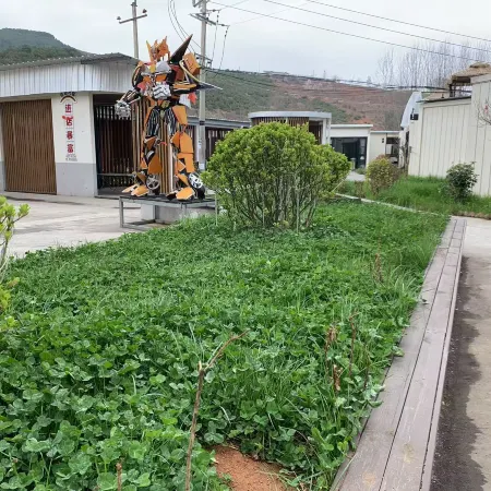 Vienna Classic Hotel (Butuo Huobaguangchang Square)