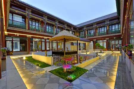 Shanhaiguan Zhujui Quanwang Hotel (Tianxia Diyi Guan Scenic Area) Отели рядом с достопримечательностью «Old Dragon's Head»