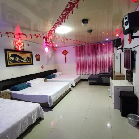 Xinxin Hotel (Changji South Line)