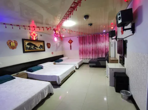 Xinxin Hotel (Changji South Line)