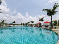 Almas Puteri Harbour Nusajaya Suite Room Exclusive Room 5 Min to Legoaland by HomeSpace
