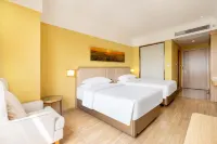 Yihai Hotel