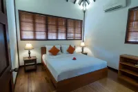 Nongsa Village Hotels in Nongsa