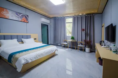 Forest Deep See House Hotels near Tianxia Scenic Area - Yingke Waterfall