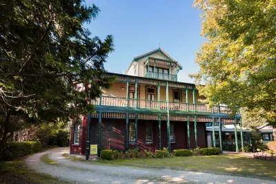 Leura House Hotel di Leura