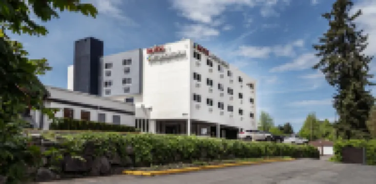 Hotel International Hotels in Lynnwood