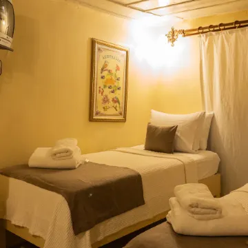 Historical Greek Mansion Antikhan