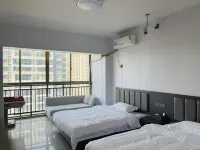 Blue Whale Hotel (Chenzhou Wuling Square Branch) - Parvekkeita