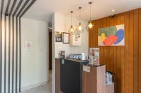 Mono Coliving Pakis, Surabaya Hotels in Sawahan