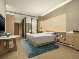 HUALUXE Beihai Silver Beach Resort