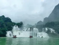 ZHEN SHAN SHUI - pemandangan pegunungan