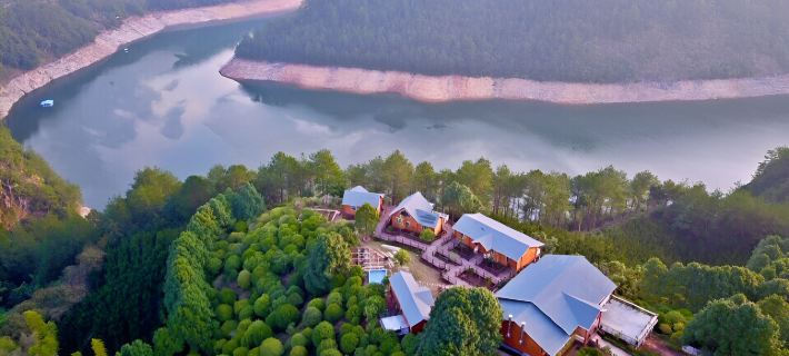 Poetry Hotel Hotel di Suichang