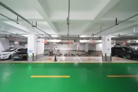 Huanlesong Hotel (Jiaxing Zhongguancun Wanli Square) - parkir