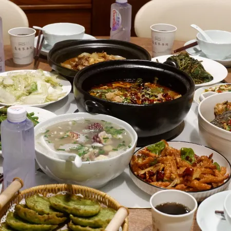 Dingnan Hakka Ancient Town - Guqin Academy Homestay
