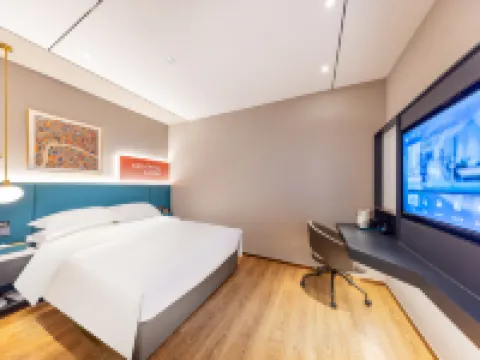 潮漫酒店（蘭州南關十字正寧路夜市店）