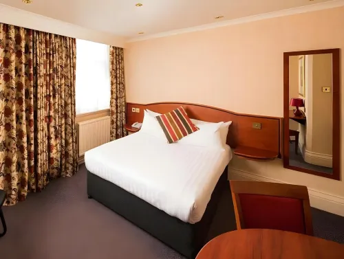 Komegloba Mega room فنادق في Chadderton