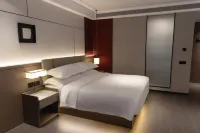 Molin Hotel (Shangqiu High-speed Rail Station Ganghui Wanda Store) - 3-Star