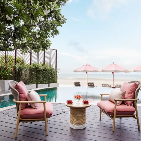Davinia Resort Hua Hin Отели рядом с достопримечательностью «Статуя Будды»