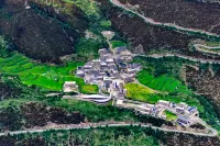 Yading Lanyond Hotel - 2-Star