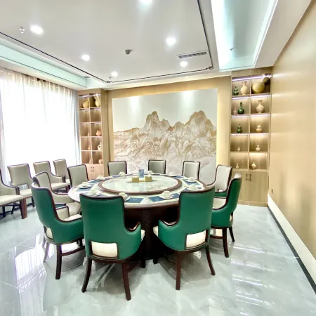 Siji Qingteng Hotel（Kashgar Shufu Shop)