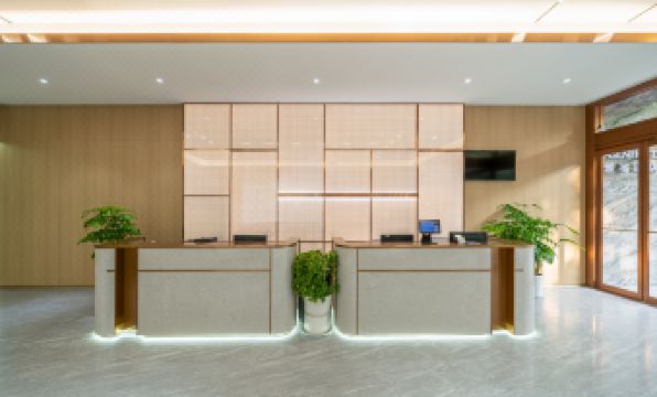 Yasheng Hotel (Taicang Port Station Branch)