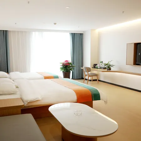 Fuyuan Smart Homestay (Chengde South Station Baicheng University Town)