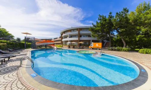 TAO YUAN GOLF & COUNTRY CLUB YAWARD RESORT