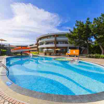 桃園高爾夫俱樂部  ∙  悅華大飯店 Hotel Exterior