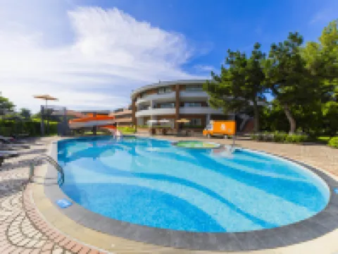 TAO YUAN GOLF & COUNTRY CLUB YAWARD RESORT Hotels near Window on World Theme Park